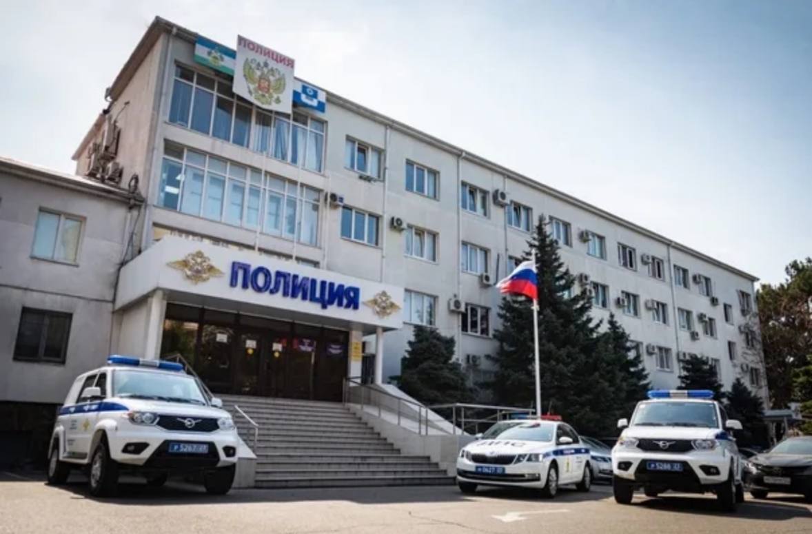 Наведение правопорядка полицией в Геленджике